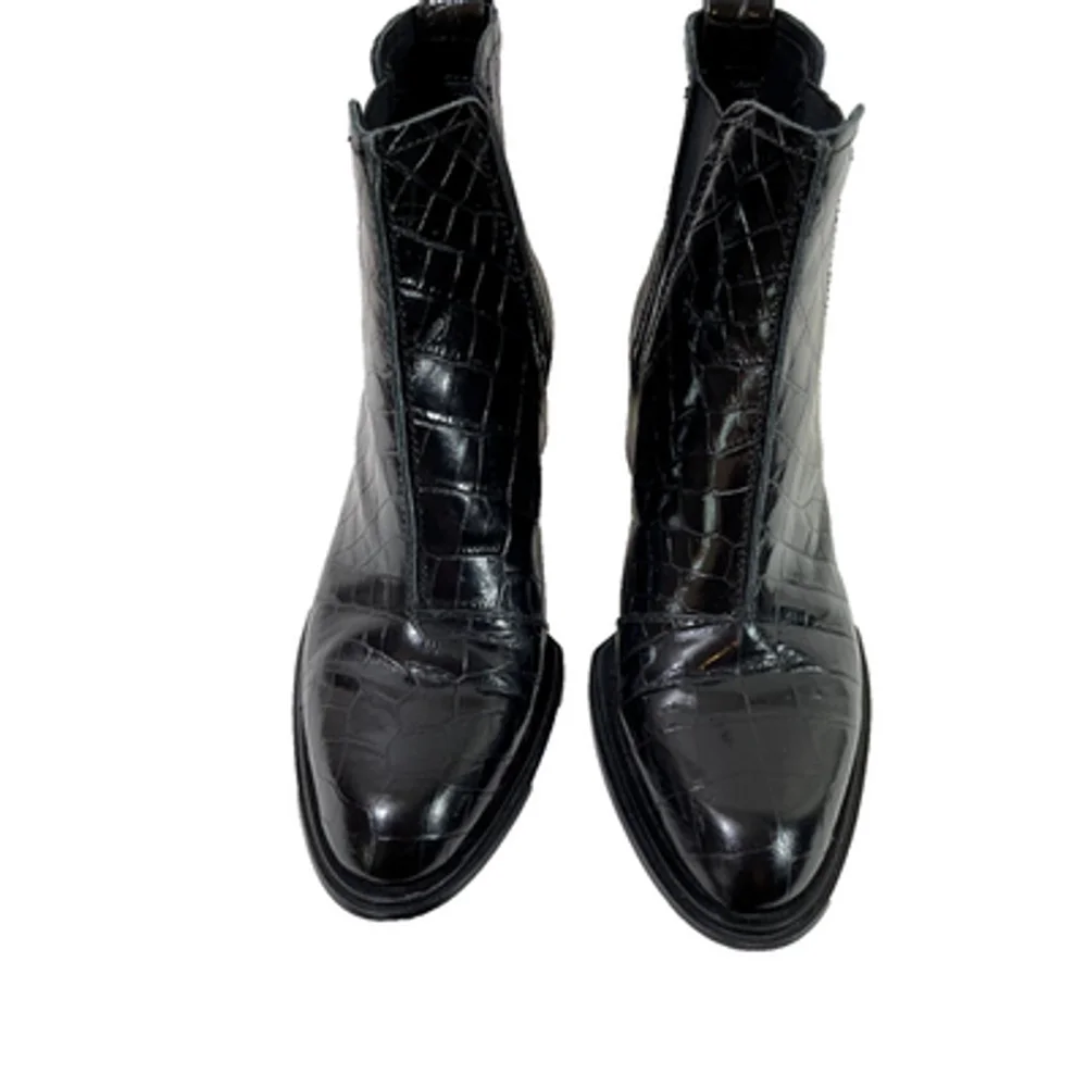 Rag and Bone Walker II Black Croc Embossed Leather Ankle Boots EU 36 US 6